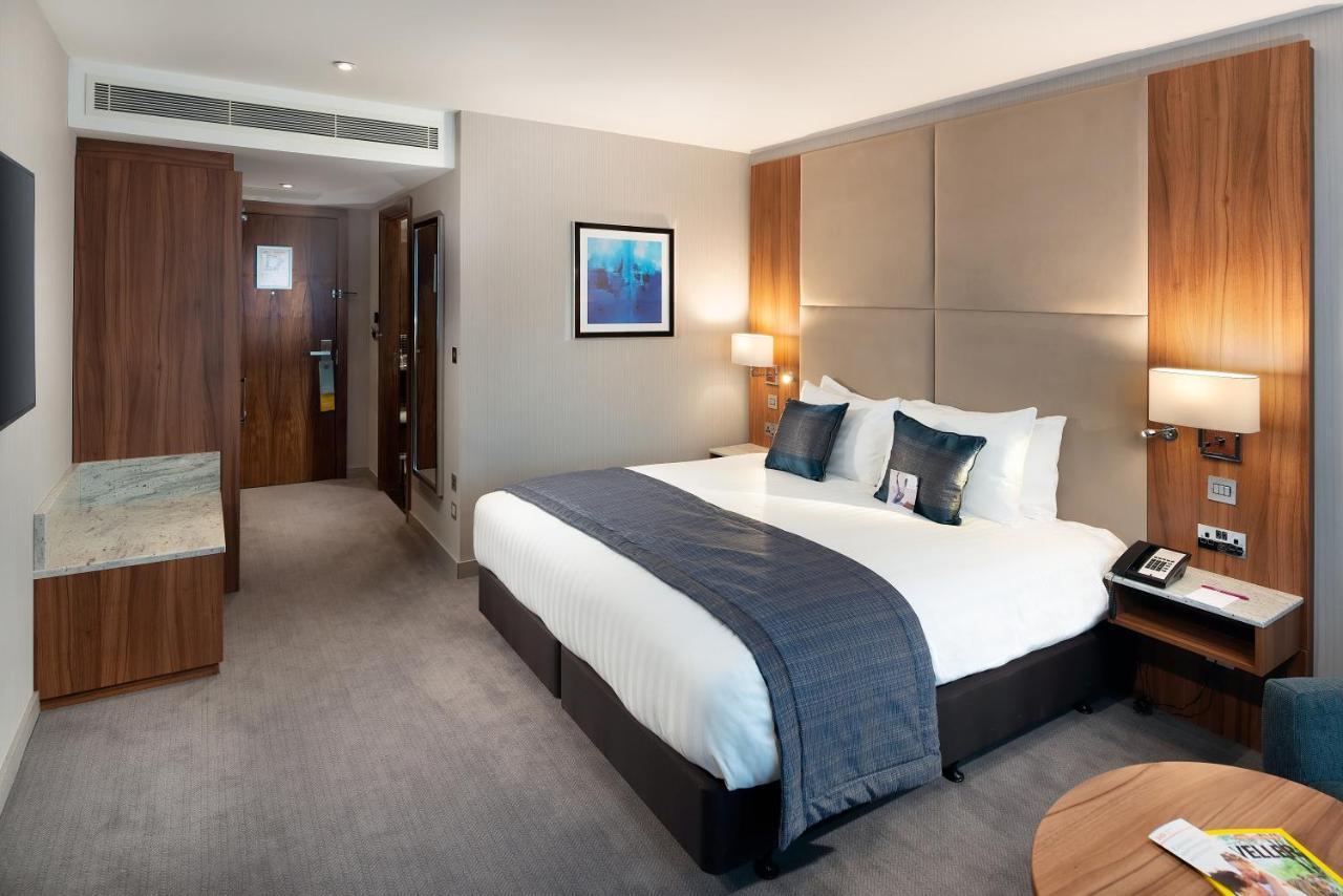 Crowne Plaza London Heathrow T4 By Ihg Hotel Hillingdon Buitenkant foto