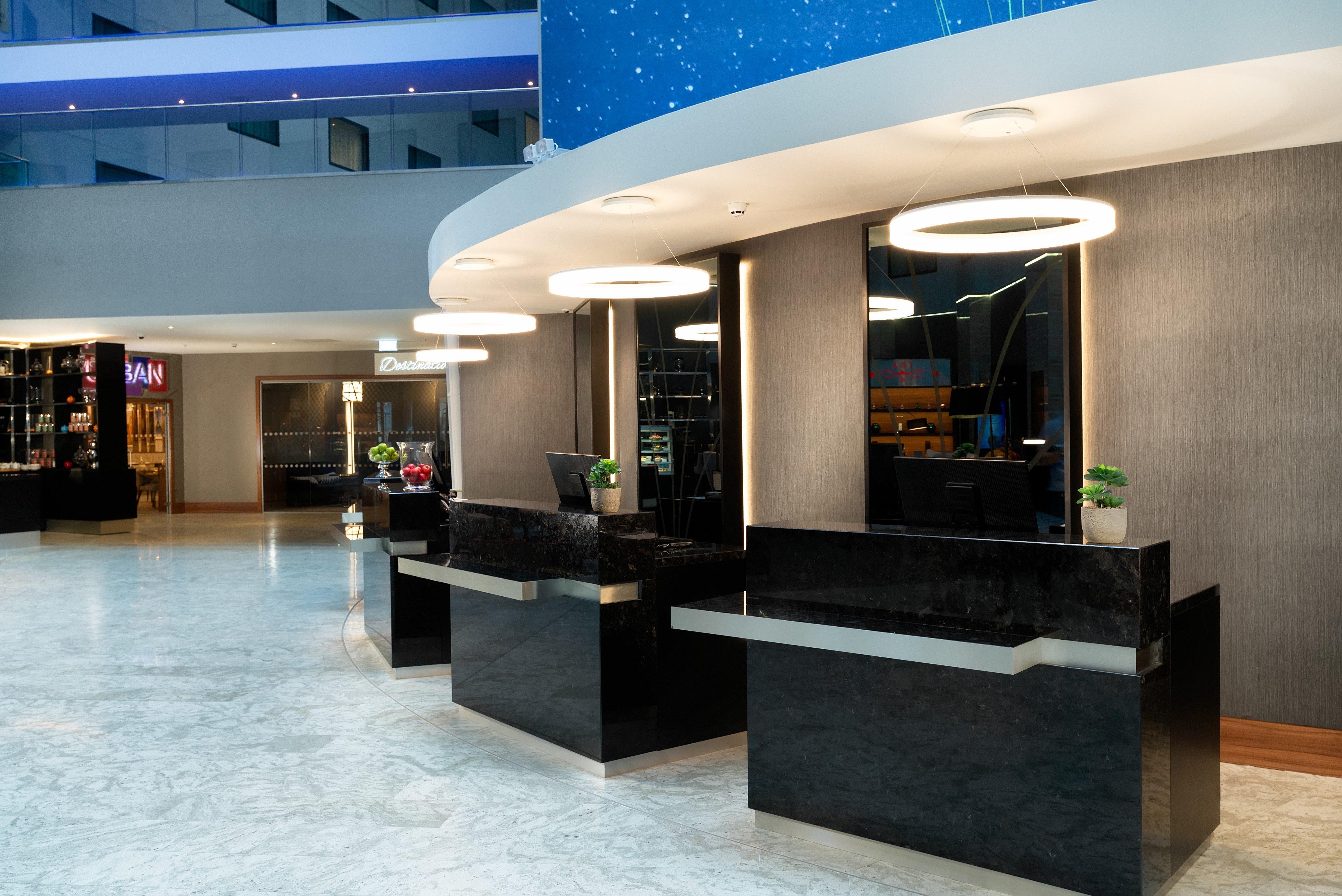 Crowne Plaza London Heathrow T4 By Ihg Hotel Hillingdon Buitenkant foto