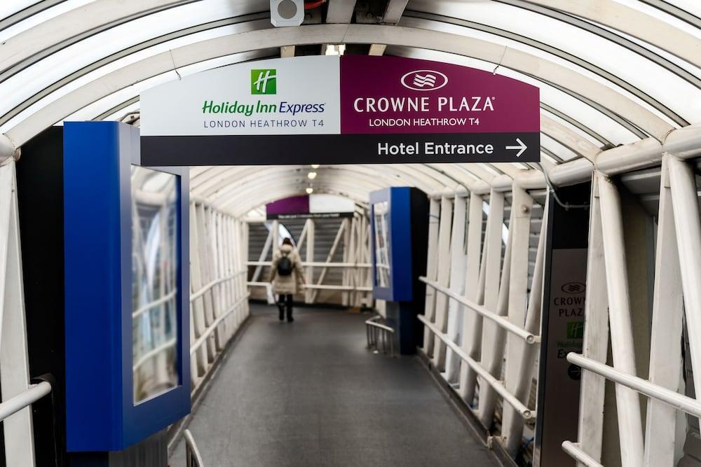 Crowne Plaza London Heathrow T4 By Ihg Hotel Hillingdon Buitenkant foto